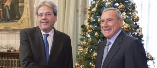 Rosato suggerisce il nome di Gentiloni come candidato premier del centrosinistra, ma anche Grasso scalda i motori