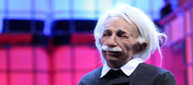 IA caracterizada de Einstein acredita que a humanidade pode se autoaniquilar IA caracterizada de Einstein acredita que a humanidade pode se autoaniquilar