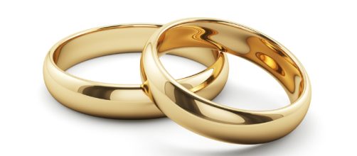 Gold Wedding Ring - 'MAFS' star says husband cheated
