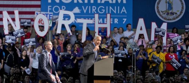 Barack Obama (R) speaks as he campaigns for Democratic gubernatorial candidate...Alex Wong Barack Obama (R) speaks as he campaigns for Democratic gubernatorial candidate...Alex Wong