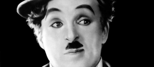 Charlie Chaplin, em sua biografia, apresenta indícios de assédio sexual Charlie Chaplin, em sua biografia, apresenta indícios de assédio sexual
