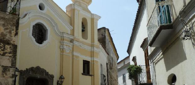 Chiesa dell'Assunta al Trivio di Meta Chiesa dell'Assunta al Trivio di Meta