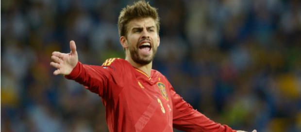 Integrantes de la Roja se rebelan contra Piqué - Mi otra liga - defensacentral.com Integrantes de la Roja se rebelan contra Piqué - Mi otra liga - defensacentral.com
