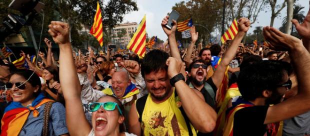 Spain's foreign minister offers potential hope to Catalonian's seeking independence Spain's foreign minister offers potential hope to Catalonian's seeking independence