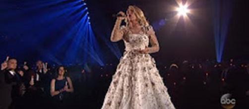 Carrie Underwood swept up the 2017 CMA Awards in heart and soul with 'Softly and Tenderly.' Inside Edition screencap/YouTube