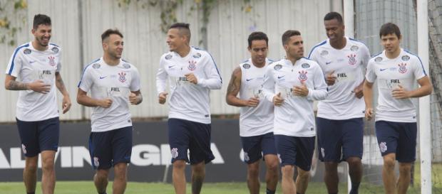 Corinthians quer bons lucros com a venda de seu jogador Corinthians quer bons lucros com a venda de seu jogador