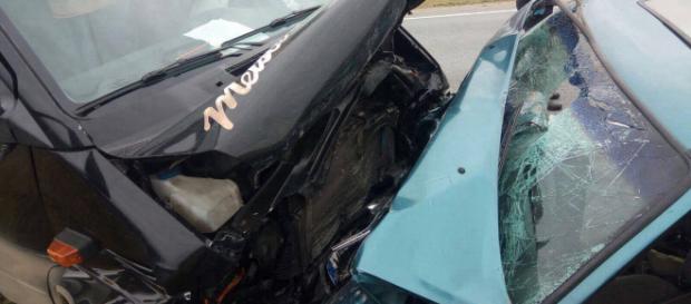 TREI MORŢI într-un accident produs pe o şosea din Banat TREI MORŢI într-un accident produs pe o şosea din Banat
