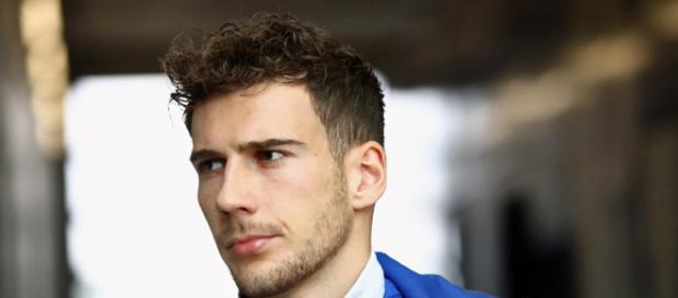 Ruhe empfohlen: Leon Goretzka fehlt Schalke und entgeht Bruch ... - kicker.de Ruhe empfohlen: Leon Goretzka fehlt Schalke und entgeht Bruch ... - kicker.de