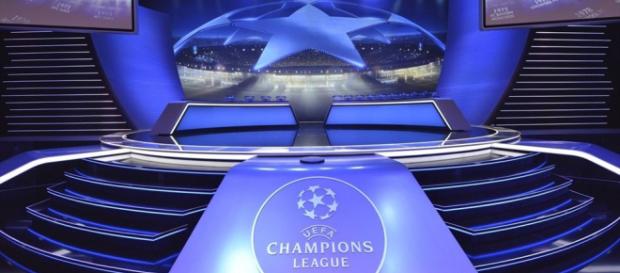 Dezasseis equipas ficam a saber com quem jogam nos oitavos-de-final da Liga dos Campeões Dezasseis equipas ficam a saber com quem jogam nos oitavos-de-final da Liga dos Campeões