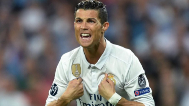 Ronaldo fracasse les supporters du Real Madrid !