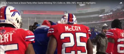 LeSean McCoy breaks away with a 21-yard winning OT touchdown. - [NFL / YouTube screencap]