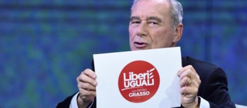 Pietro Grasso presenta il simbolo di Liberi e Uguali da Fabio Fazio, il Pd si infuria