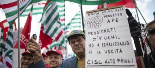 Riforma pensioni 2017 APe social e volontaria - panorama.it