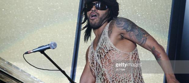 Lenny Kravitz Plays Wembley Arena Photos and Images | Getty Images - gettyimages.com Lenny Kravitz Plays Wembley Arena Photos and Images | Getty Images - gettyimages.com