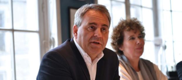 "Mon parti, c'est ma région." Photo de Xavier Leoty // AFP "Mon parti, c'est ma région." Photo de Xavier Leoty // AFP