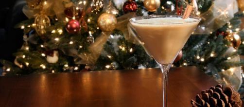 Two Easy Rum Eggnog Recipes for Christmas - thespruce.com