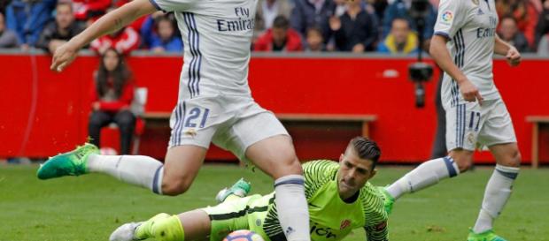 David De Gea will cost Real Madrid £65million or £22m plus Alvaro ... - thesun.co.uk David De Gea will cost Real Madrid £65million or £22m plus Alvaro ... - thesun.co.uk