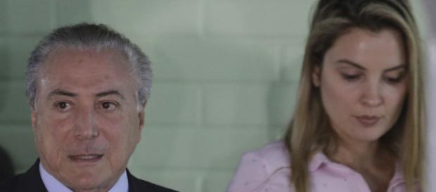 Michel Temer ao lado da sua esposa Michel Temer ao lado da sua esposa