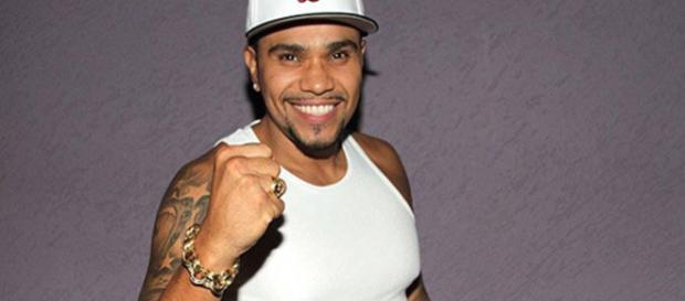 Naldo Benny agredia a ex-esposa Naldo Benny agredia a ex-esposa
