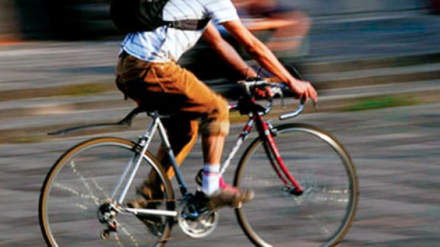 Le regole non rispettate dai ciclisti ( foto thehappening.com)