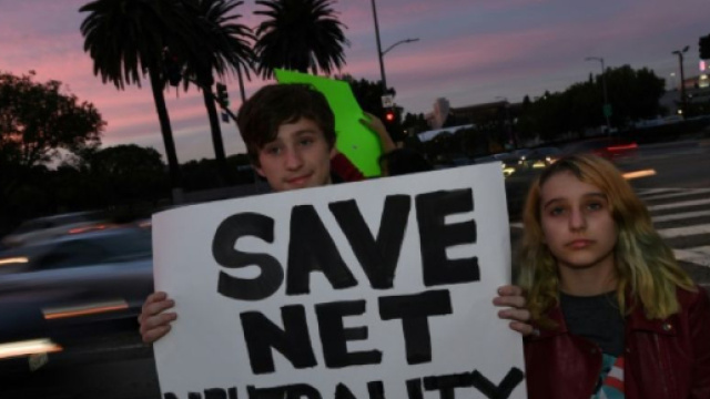 What.IsUp : Orange insiste sur un Internet à plusieurs vitesses ... - isup.ws