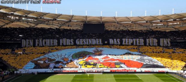 Fan-Choreo in Stuttgart (Quelle: internet-remotecontrol.net) Fan-Choreo in Stuttgart (Quelle: internet-remotecontrol.net)