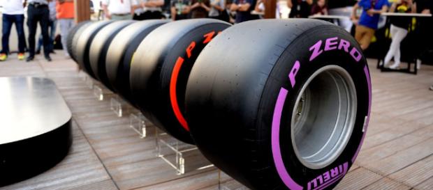 Pirelli show off full range of wider 2017 tyres - formula1.com Pirelli show off full range of wider 2017 tyres - formula1.com
