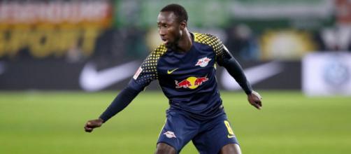 Liverpool are reportedly ready to pay extra to bring Naby Keita to Anfield in January. Credit: AFP