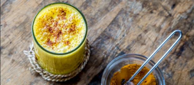 Goldene Milch – Was steckt hinter dem neuen Trend ? - supermed.at Goldene Milch – Was steckt hinter dem neuen Trend ? - supermed.at