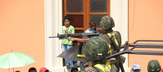 La entrada de las fuerzas federales en la seguridad local genera opiniones divididas entre la población La entrada de las fuerzas federales en la seguridad local genera opiniones divididas entre la población
