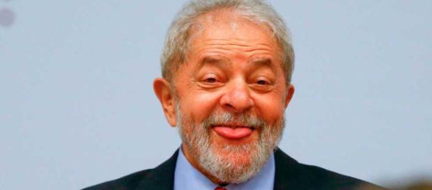 O dono da cobertura ao lado da moradia de Lula, nega recebimento de aluguel (crédito:internet) O dono da cobertura ao lado da moradia de Lula, nega recebimento de aluguel (crédito:internet)
