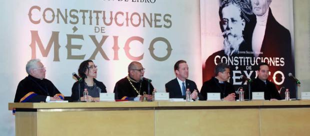 PORTAFOLIOS de pérez stuart: México 2018: Asesinos vs ... - blogspot.com PORTAFOLIOS de pérez stuart: México 2018: Asesinos vs ... - blogspot.com