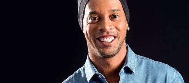 Ronaldinho deverá ser candidato a senador por Minas Gerais Ronaldinho deverá ser candidato a senador por Minas Gerais