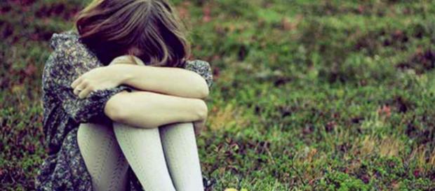 Adolescente é vítima de violência sexual Adolescente é vítima de violência sexual