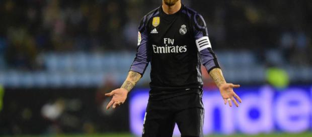 El futbolista Sergio Ramos admite que tiene que tomar analgésicos. El futbolista Sergio Ramos admite que tiene que tomar analgésicos.