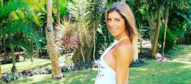 Sarah Lopez de nouveau en couple ! - public.fr Sarah Lopez de nouveau en couple ! - public.fr