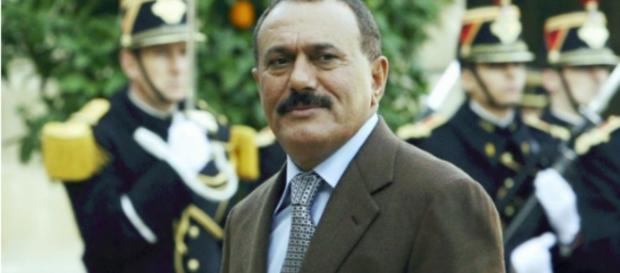 Esta foto de archivo tomada el 18 de noviembre de 2006 muestra al ex presidente yemení Ali Abdullah Saleh Esta foto de archivo tomada el 18 de noviembre de 2006 muestra al ex presidente yemení Ali Abdullah Saleh