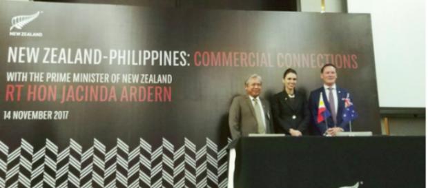 firman un MOU para impulsar el turismo como parte de la Cumbre ASEAN 2017 el 14 de noviembre. firman un MOU para impulsar el turismo como parte de la Cumbre ASEAN 2017 el 14 de noviembre.