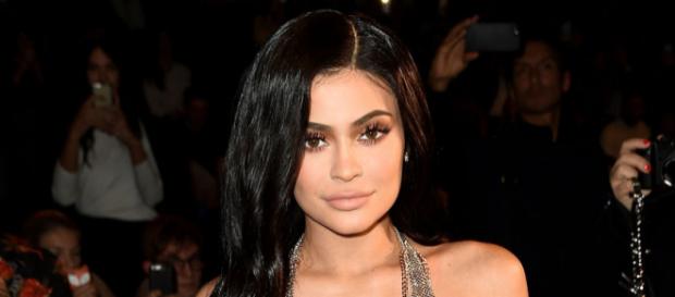 Kylie Jenner parece ter revelado demais Kylie Jenner parece ter revelado demais
