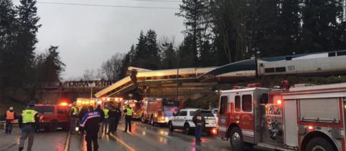 Amtrak derailment in Washington state leaves at least 3 dead ... - cnn.com