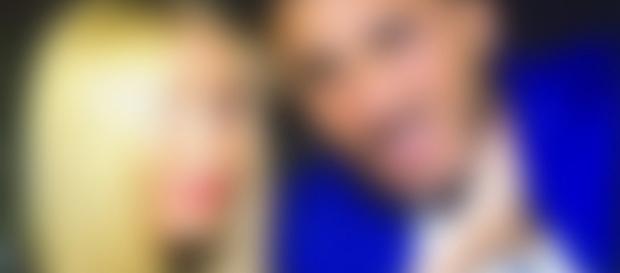 Beverly a signé son contrat pour Les Anges 10, mais son chéri Vivian est banni par la production ! Beverly a signé son contrat pour Les Anges 10, mais son chéri Vivian est banni par la production !