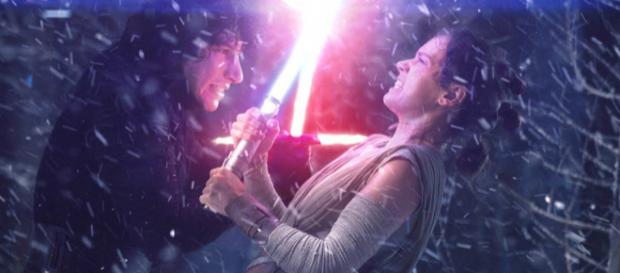 KYLO ET REY STAR WARS LE REVEIL DE LA FORCE KYLO ET REY STAR WARS LE REVEIL DE LA FORCE