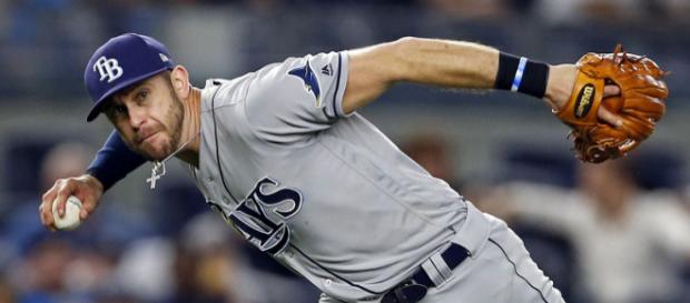 Longoria llenará un hueco vital para SF en la tercera base. Fox Sports.com. Longoria llenará un hueco vital para SF en la tercera base. Fox Sports.com.