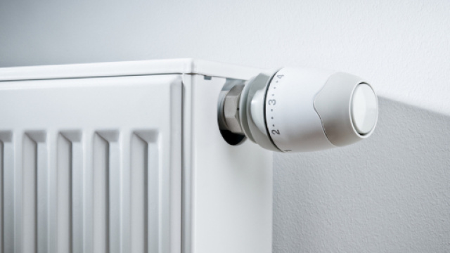 La beffa delle nuovo valvole: paghi anche a termosifone spento