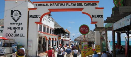 Tourists at Ferry Terminal in Quintana Roo, Mexico. - [Image credit – TampAGS, Wikimedia Commons]