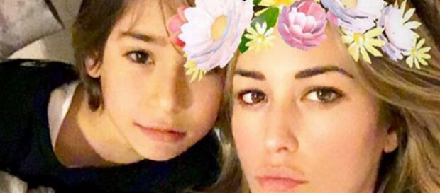 Elena Santarelli shock: il figlio sta male Elena Santarelli shock: il figlio sta male