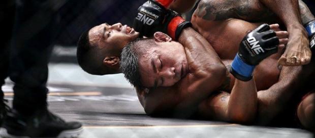 The 5 Best Chokes For MMA - jiujitsutimes.com The 5 Best Chokes For MMA - jiujitsutimes.com