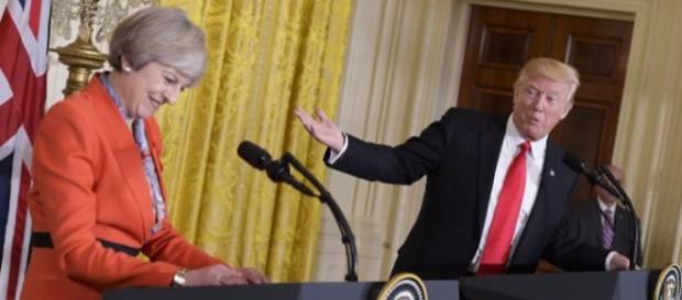 Un rapprochement entre Donald Trump et Theresa May Un rapprochement entre Donald Trump et Theresa May