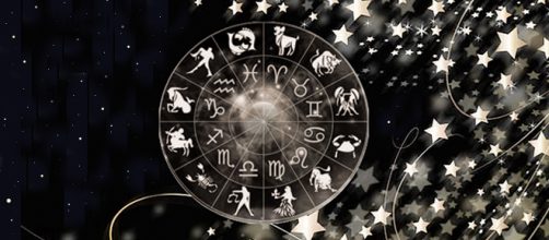 Oroscopo del giorno 26 dicembre 2017: previsioni zodiacali per gli ultimi sei segni