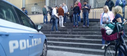 Venduti dalle ambulanze alle agenzie funebri: indaga la procura di Catania